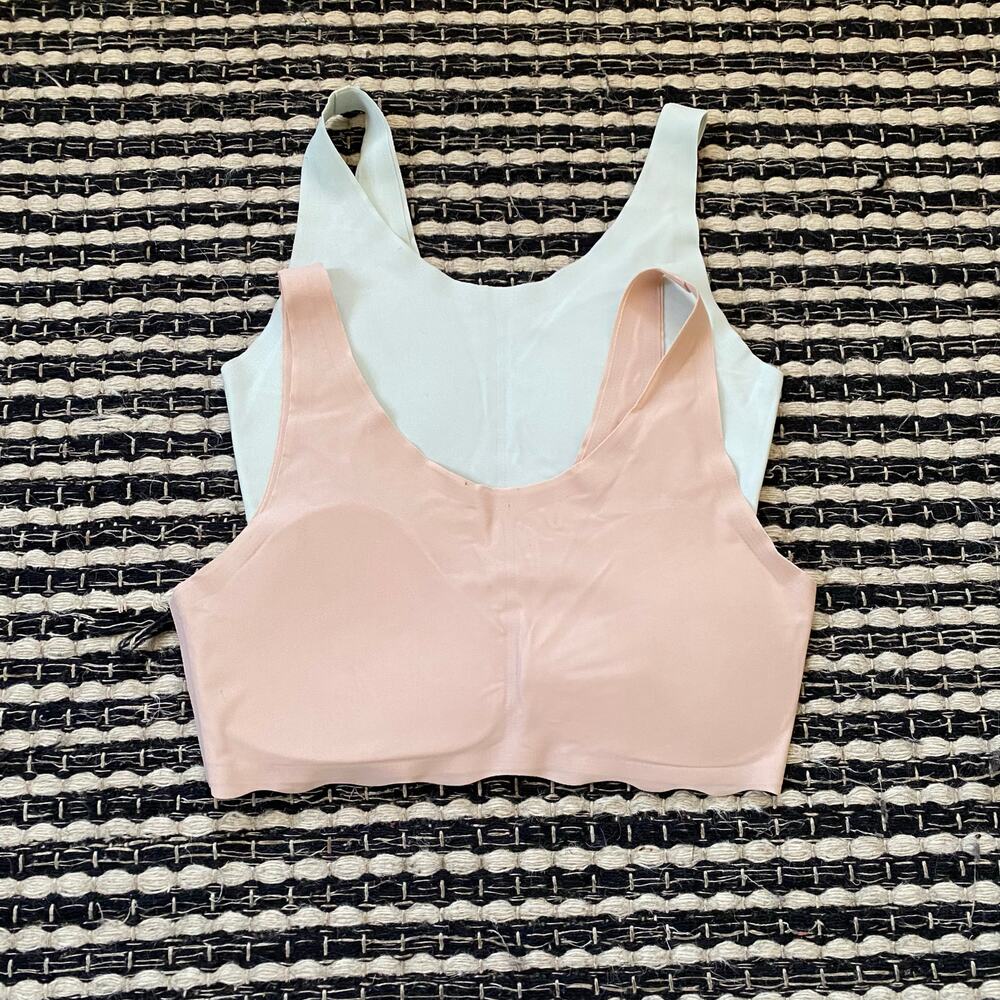 🌿Uniqlo Girls 2P Airism Nylon Spandex Stretch Padded Training Bra 9/12Y - Picture 2 of 4